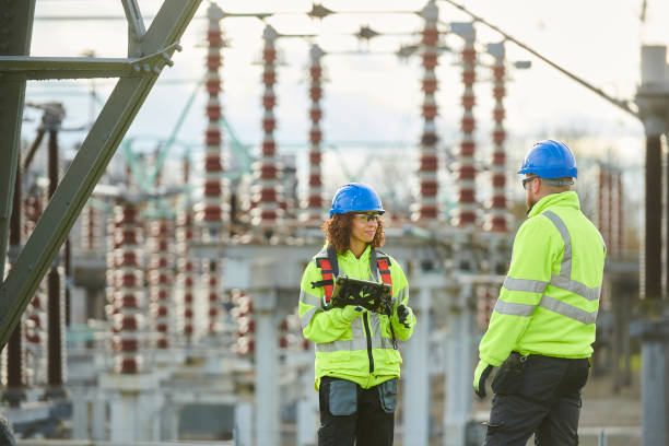 Best Emergency Electrician Near Me  in Oakwood Hls, IL