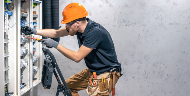Best Local Electrician Companies  in Oakwood Hls, IL